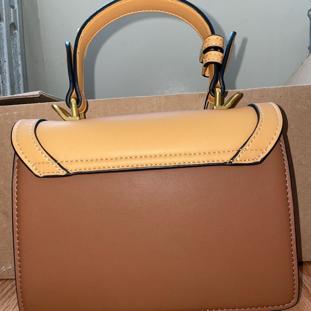 Colorblock Bag 🤎 - Picture 2 of 3